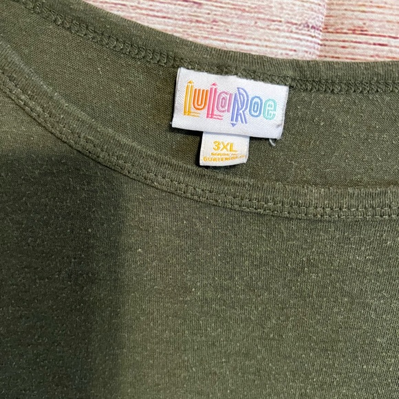 Lularoe Carly’s 3x - Picture 9 of 10